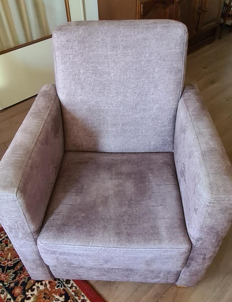 Twee van deze fauteuils, Ophalen, 75 tot 100 cm, 50 tot 75 cm