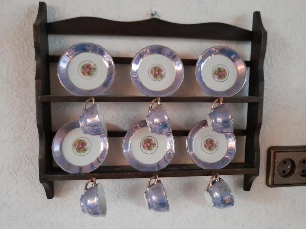 Wandrekje met mini servies, Ophalen of Verzenden, Overige stijlen, Kop(pen) en/of Schotel(s)