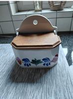Boerenbont zoutpot, incl inhoud tuperware., Overige typen, Ophalen of Verzenden, Zo goed als nieuw, Aardewerk