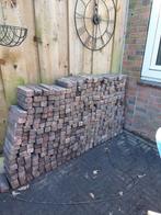 Waaltjes GRATIS, Tuin en Terras, Tegels en Klinkers, Ophalen, Gebruikt, Beton, Klinkers
