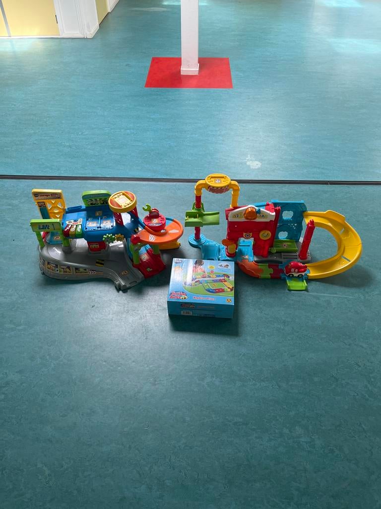 Toet Toet Auto garage, carwash en wegdelen deluxe, Ophalen of Verzenden, Gebruikt