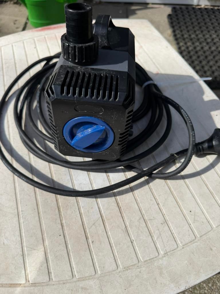 Vijverpomp in top staat, Tuin en Terras, Vijver-toebehoren, Ophalen of Verzenden, Zo goed als nieuw, Vijverpomp