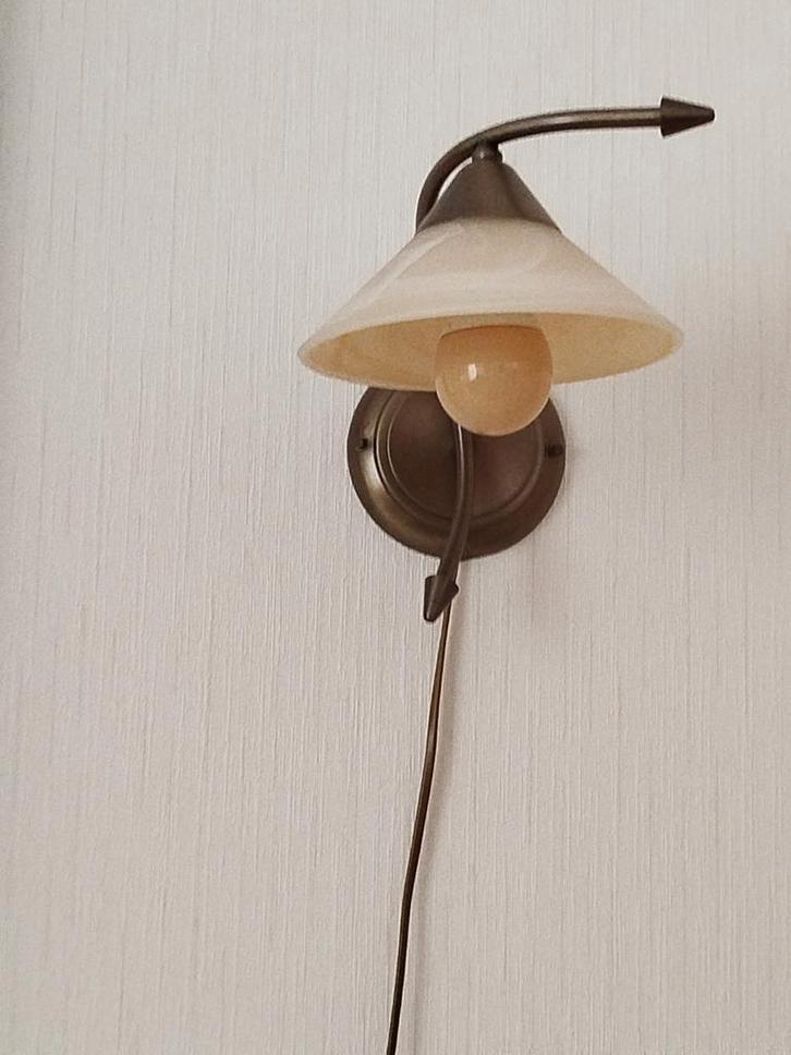 Set Wandlampen Albast kap, Huis en Inrichting, Lampen | Wandlampen, Zo goed als nieuw, Glas, Metaal, Ophalen