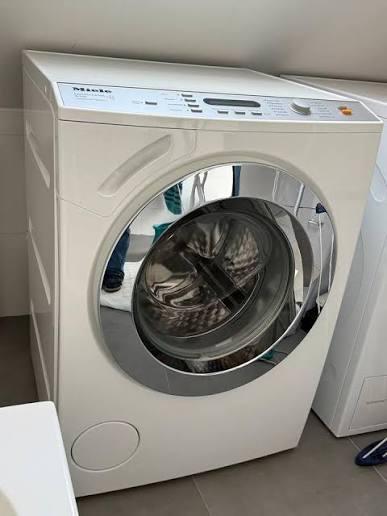 Miele W4164, Witgoed en Apparatuur, Wasmachines, Gebruikt, Voorlader, 6 tot 8 kg, 85 tot 90 cm, 1200 tot 1600 toeren, Ophalen