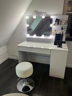 Make up tafel met verlichting + stoel, 100 tot 150 cm, 100 tot 150 cm, Modern, Gebruikt