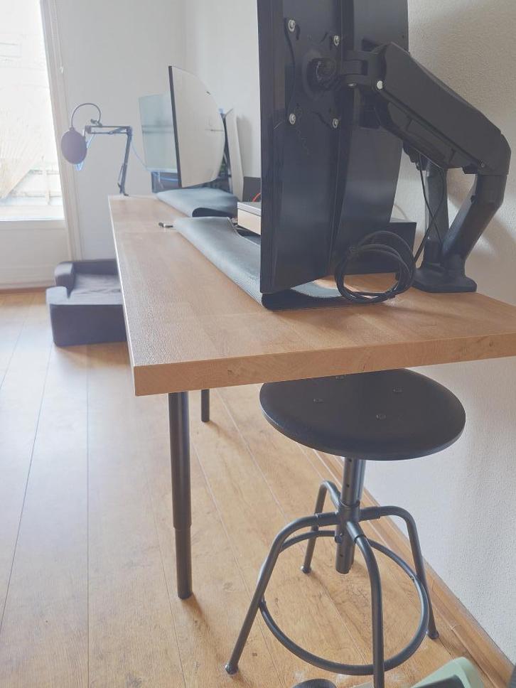 IKEA SÄLJAN Worktop + OLOVlegs , 246 cm, Huis en Inrichting, Bureaus, Zo goed als nieuw, Bureau, In hoogte verstelbaar, Ophalen
