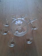 glazen punch bowl Met 8 glaasjes en een lepel, Ophalen of Verzenden