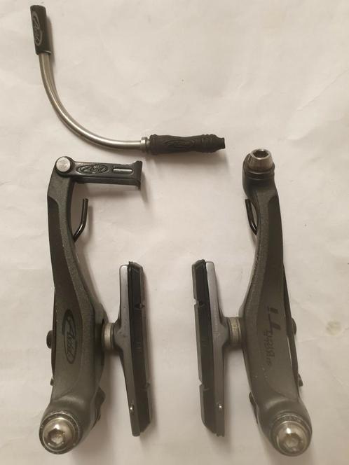vintage V-rem AVID SINGLE DIGIT TITANIUM met RIM WRANGLER, Fietsen en Brommers, Fietsaccessoires | Fietshelmen, Gebruikt, Ophalen of Verzenden