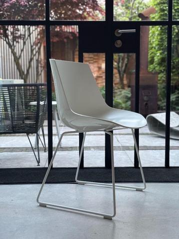 MDF Italia Flow stoel beschikbaar voor biedingen