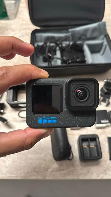 GoPro HERO12 Black + Accessoirepakket – Zo goed als nieuw! beschikbaar voor biedingen
