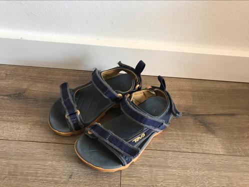 Teva maat 27, Kinderen en Baby's, Kinderkleding | Schoenen en Sokken, Gebruikt, Overige typen, Jongen of Meisje, Ophalen