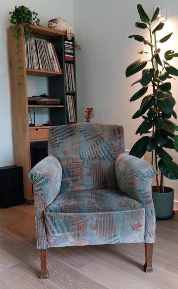 Vintage fauteuil in zeer goede staat  beschikbaar voor biedingen