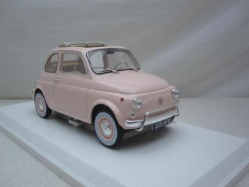 Fiat 500 L 1968 1:18 Norev beschikbaar voor biedingen