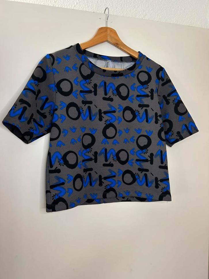 Dames top merk Zeeman maat M, Kleding | Dames, T-shirts, Zo goed als nieuw, Maat 38/40 (M), Grijs, Korte mouw, Ophalen of Verzenden