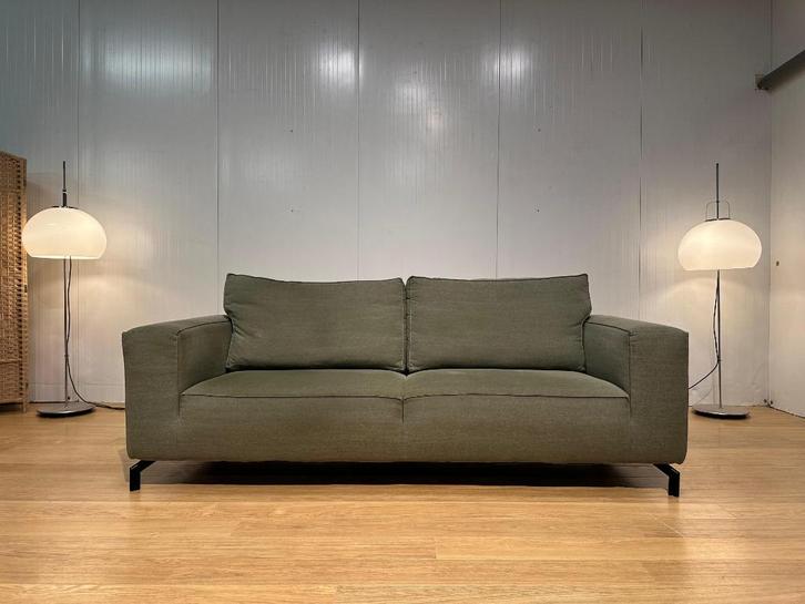 Inhouse 3-Zits Bank Groen – Comfort & Stijl, Huis en Inrichting, Banken | Bankstellen, Zo goed als nieuw, Rechte bank, Driepersoons