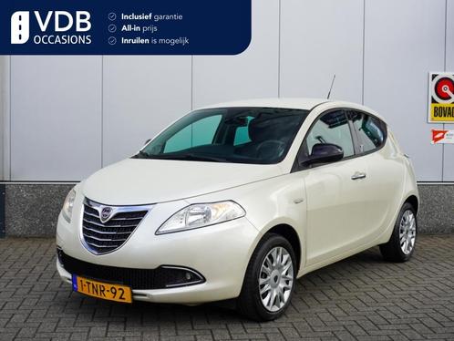 Lancia Ypsilon 0.9 TwinAir Platinum Automaat | NAP | Clima |, Auto's, Lancia, Bedrijf, Ypsilon, ABS, Airbags, Airconditioning