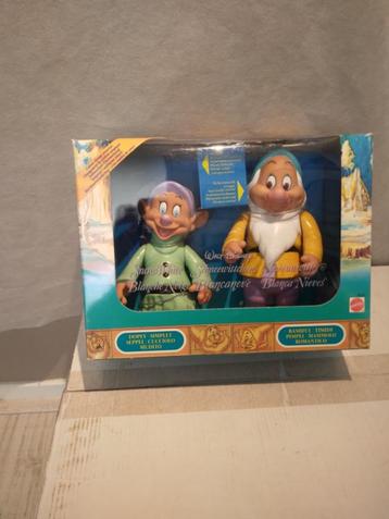 Disney Sneeuwwitje dwergen Dopey en Bashfull nieuw mattel ! beschikbaar voor biedingen