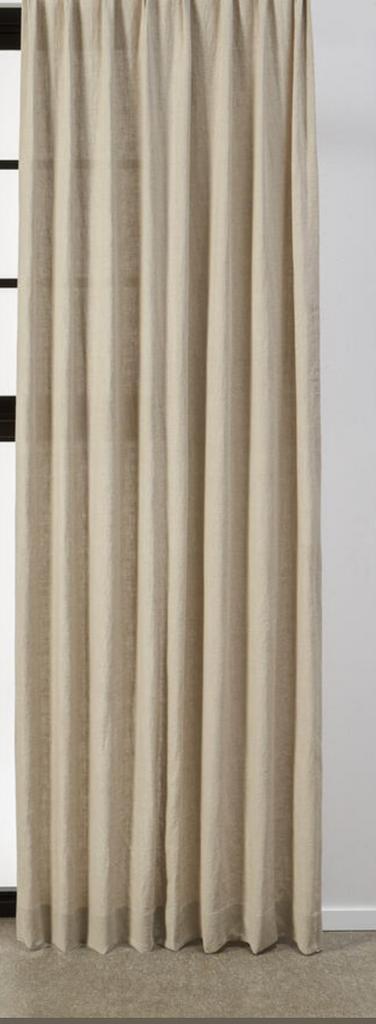 Kwantum 2 Gordijnen met stok Licht Beige 210x220cm per stuk, Huis en Inrichting, Stoffering | Gordijnen en Lamellen, Zo goed als nieuw