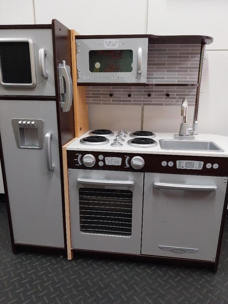 kinderkeukentje, Kinderen en Baby's, Speelgoed | Speelkeukens, Zo goed als nieuw, Speelkeuken, Hout, Ophalen