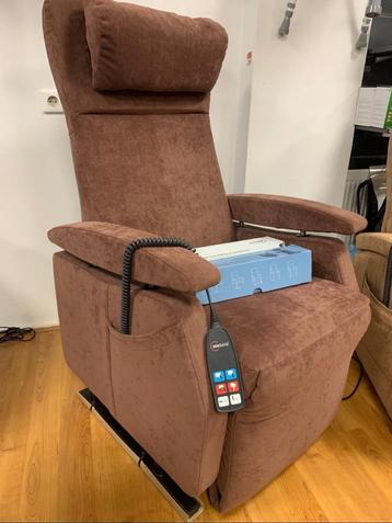 Sta op stoel/relaxfauteuil Fitform Vario 574 bijna nieuw beschikbaar voor biedingen