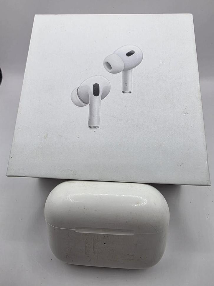 AirPods Pro 2e Generatie – Gebruikt, maar in Goede Staat., Telecommunicatie, Mobiele telefoons | Oordopjes, Zo goed als nieuw