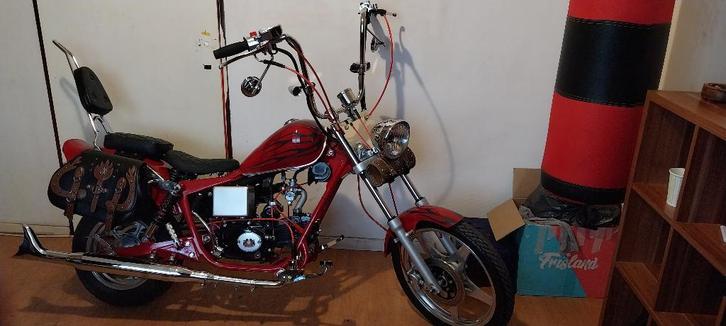 Unieke chopper nieuw, Fietsen en Brommers, Brommers | Overige merken, Zo goed als nieuw, Ophalen