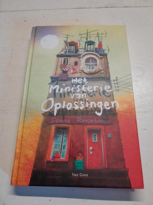 Sanne Rooseboom - Het ministerie van Oplossingen, Boeken, Kinderboeken | Jeugd | 10 tot 12 jaar, Nieuw, Ophalen of Verzenden