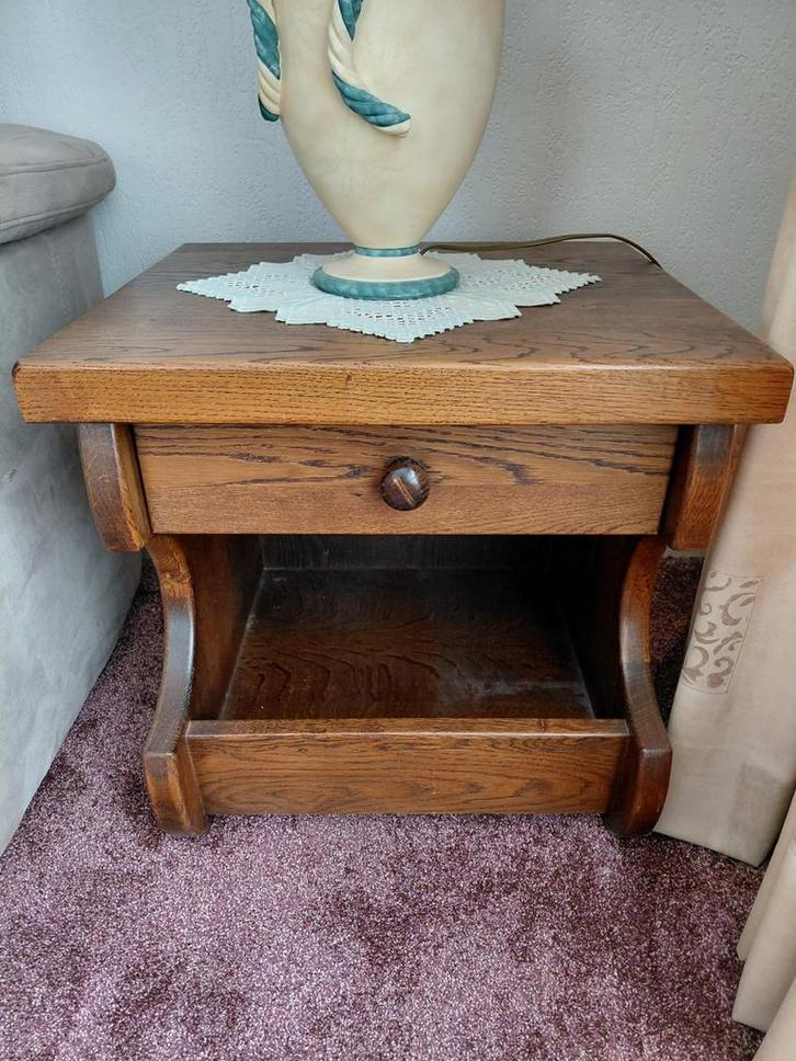 Donker eikenhouten kastje met lade, Huis en Inrichting, Kasten | Ladekasten, Gebruikt, 25 tot 50 cm, 1 of 2 laden, Ophalen