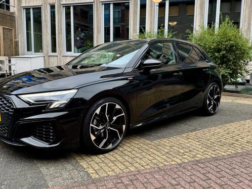 Audi A3 30 Tfsi 110pk S-tronic 2022 Zwart, Auto's, Audi, Particulier, A3, Adaptive Cruise Control, Airconditioning, Apple Carplay