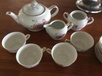 Bavaria oud servies goed