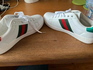 Dames sneakers GUCCI beschikbaar voor biedingen