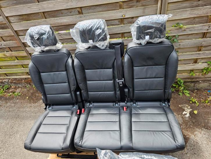 Lederen stoelen 2+1 Peugeot / Citroën / Toyota / Opel / Fiat, Auto-onderdelen, Interieur en Bekleding, Citroën, Fiat, Opel, Peugeot