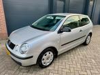 Volkswagen Polo 1.4 55KW 2003 Grijs, Voorwielaandrijving, Stof, 4 cilinders, Origineel Nederlands