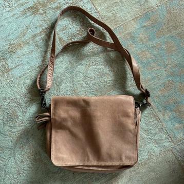 Bear Design Milano Justo Rens overslag tas taupe beschikbaar voor biedingen