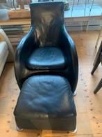 Montis Loge fauteuil en voetenbank zwart leer. WD-18., Huis en Inrichting, Fauteuils, Ophalen, Gebruikt, 50 tot 75 cm, Leer