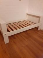 Peuter/meegroeibed, Kinderen en Baby's, Kinderkamer | Bedden, 140 tot 160 cm, Gebruikt, Lattenbodem, 70 tot 85 cm