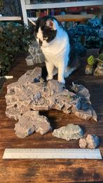 Bruine miniatuur rotsen wargaming dnd terrein scenery, Gebruikt, Overige soorten, Ophalen of Verzenden, Geverfd