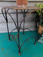 Brocante bijzettafeltje buitentafeltje 2x gietijzer, Ophalen of Verzenden