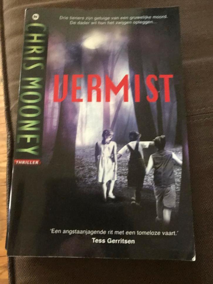 Vermist - Chris Mooney Thriller, Boeken, Thrillers, Zo goed als nieuw, Ophalen of Verzenden