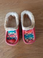 Slofjes broccante (erg oud) maat 21., Ophalen of Verzenden, Zo goed als nieuw, Jongetje of Meisje, Slofjes