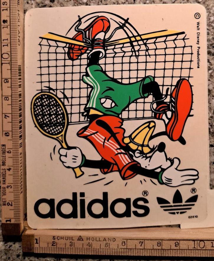 Vintage sticker Adidas logo merk Goofy Tennis strip, Verzamelen, Stickers, Ophalen of Verzenden