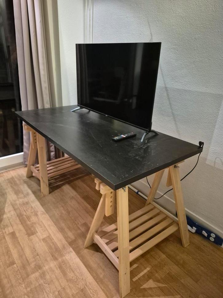 Bureau met verstelbare schragen, Huis en Inrichting, Bureaus, Gebruikt, Bureau, In hoogte verstelbaar, Ophalen of Verzenden