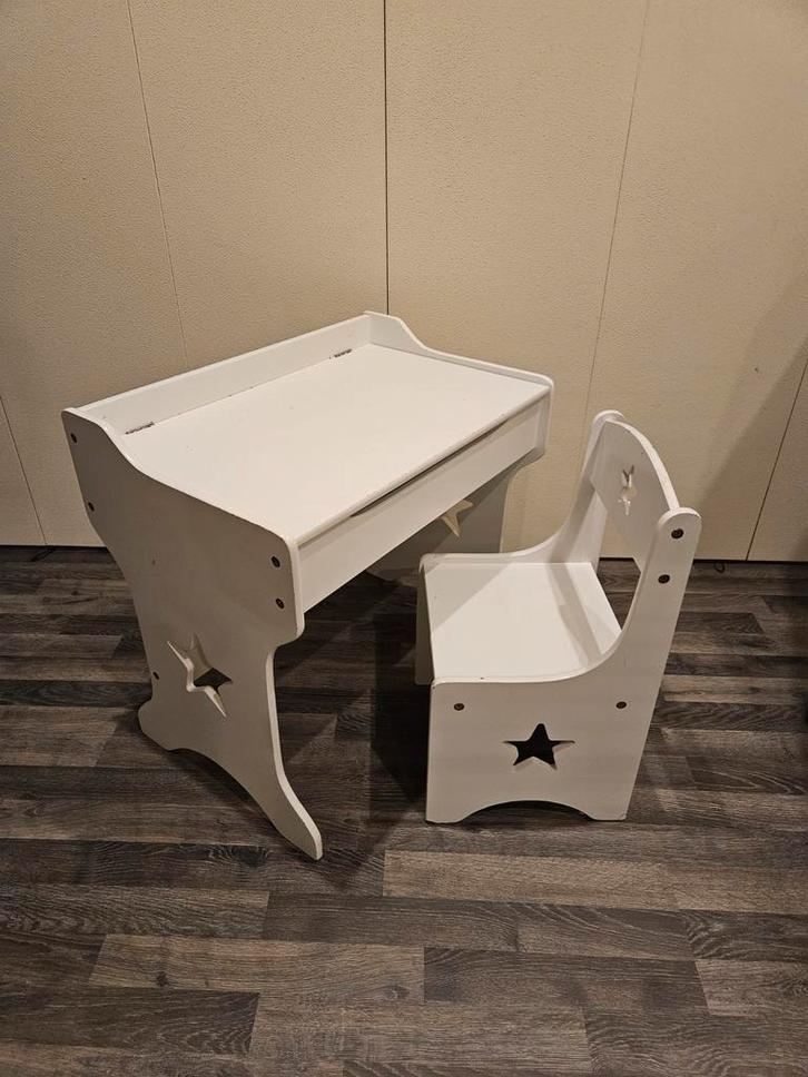 Peuter/Kleuter Bureau met Stoel - met Klep, Kinderen en Baby's, Kinderkamer | Tafels en Stoelen, Gebruikt, Tafel(s) en Stoel(en)