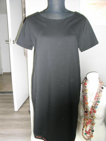 ELVIRA zwarte jurk met korte mouw in mt 36 past mt 38 NIEUW! beschikbaar voor biedingen