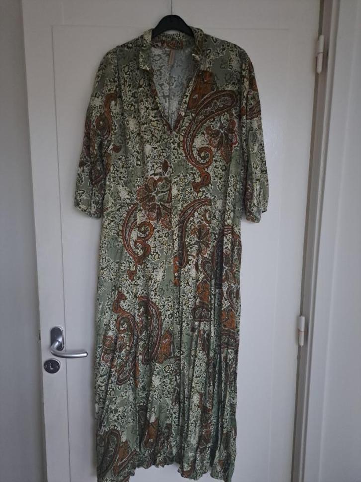 Mooie jurk van Soyaconcept, maat XL (42/44/XXL), Kleding | Dames, Jurken, Zo goed als nieuw, Groen, Onder de knie, Verzenden