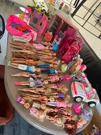 Barbies met veel accessoires, Ophalen, Gebruikt, Barbie