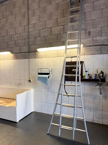 Nagenoeg nieuwe aluminium ladder 2-delig beschikbaar voor biedingen