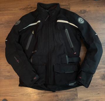 Dane Motorpak Gore-tex en Armacor beschikbaar voor biedingen