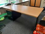Ongeveer 20 tafels bureaus ovaal rechthoekig, Ophalen, Zo goed als nieuw, Vijf personen of meer, Ovaal