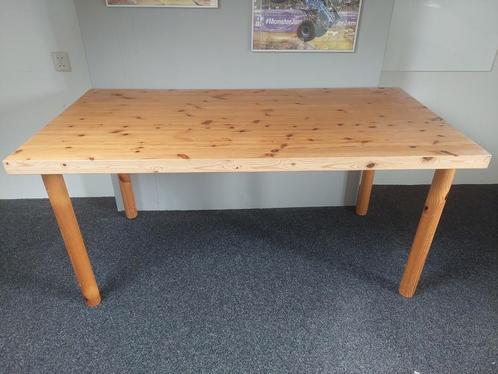 Stevig buro, 1.60 x 80 x 76 (bxdxh), Huis en Inrichting, Bureaus, Gebruikt, Bureau, Ophalen